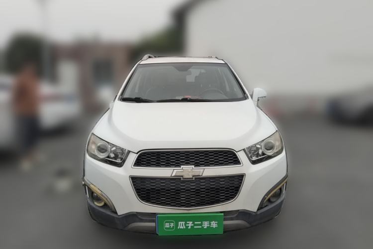 Used Chevrolet Captiva 2012 2.4L 4x4 Flagship Edition 7 Seats Front