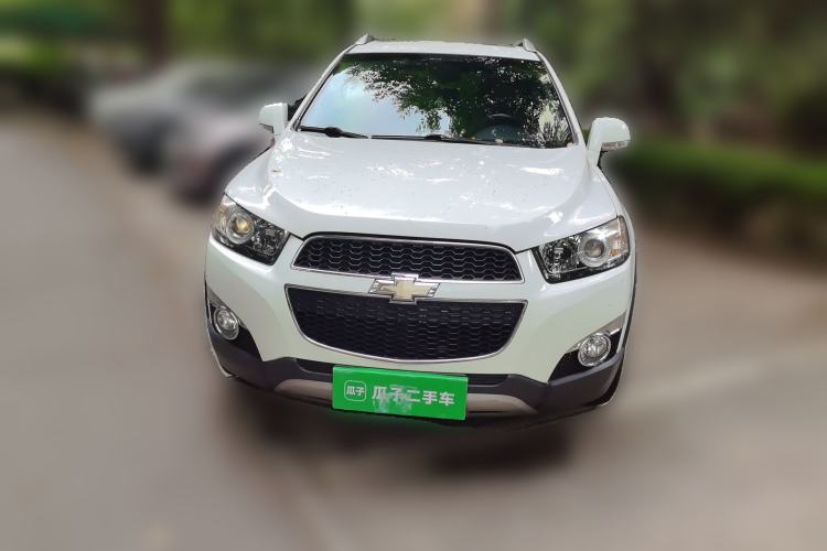 Used Chevrolet Captiva 2012 2.4L 4x4 Flagship Edition 7 Seats Front
