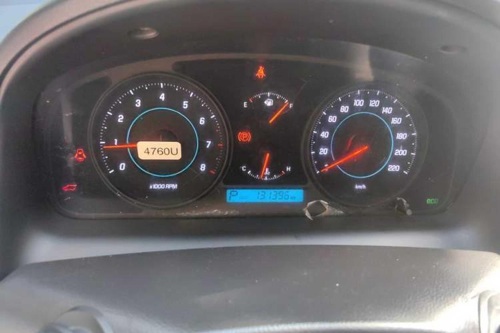 Used Chevrolet Captiva 2012 2.4L 4x4 Flagship Edition 7 Seats Instrument Cluster