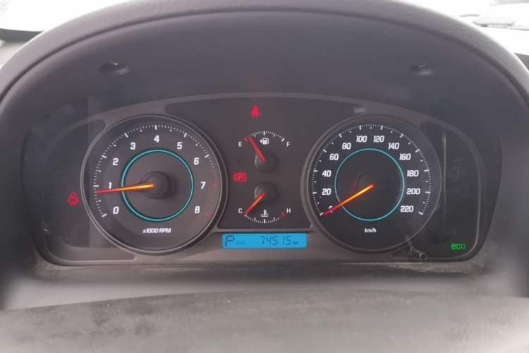 Used Chevrolet Captiva 2012 2.4L 4x4 Luxury Edition 5 Seats Instrument Cluster
