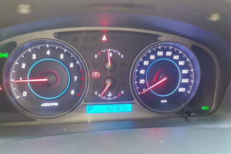 Used Chevrolet Captiva 2012 2.4L 4x4 Flagship Edition 7 Seats Instrument Cluster