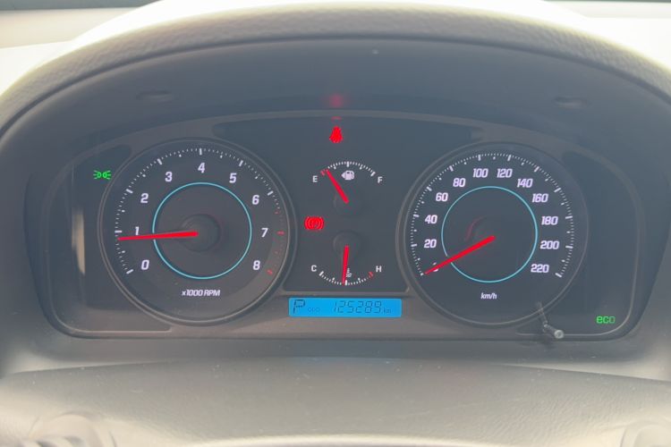 Used Chevrolet Captiva 2012 2.4L 4x4 Flagship Edition 7 Seats Instrument Cluster