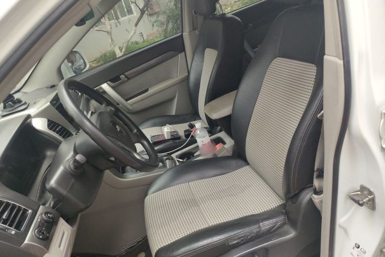 Used Chevrolet Captiva 2012 2.4L Two-Wheel Drive City Edition 5 Seats Left Front Seat