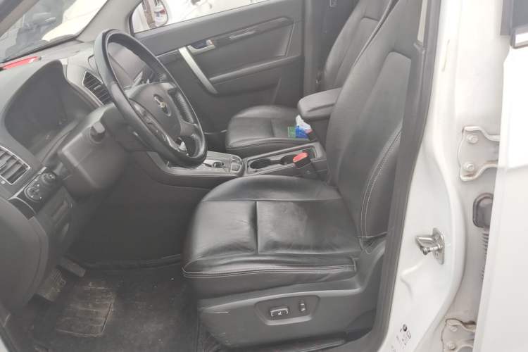Used Chevrolet Captiva 2012 2.4L 4x4 Flagship Edition 7 Seats Left Front Seat
