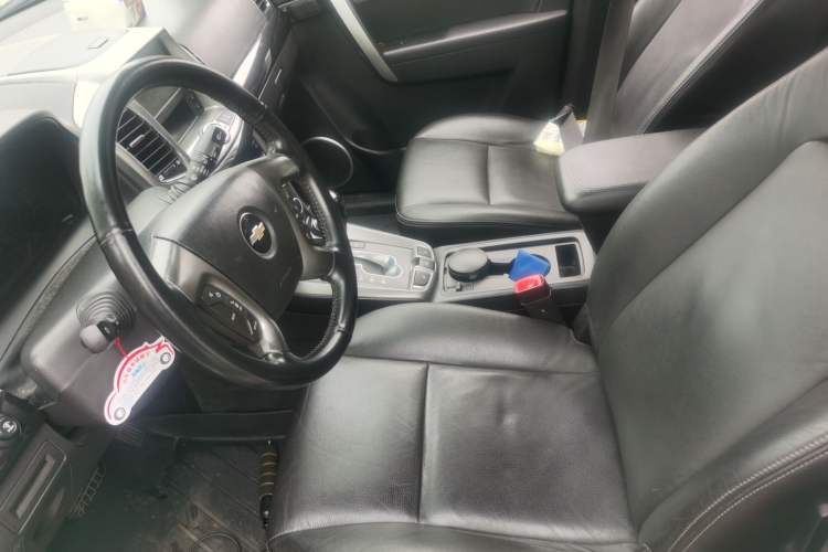 Used Chevrolet Captiva 2012 2.4L 4x4 Flagship Edition 7 Seats Left Front Seat