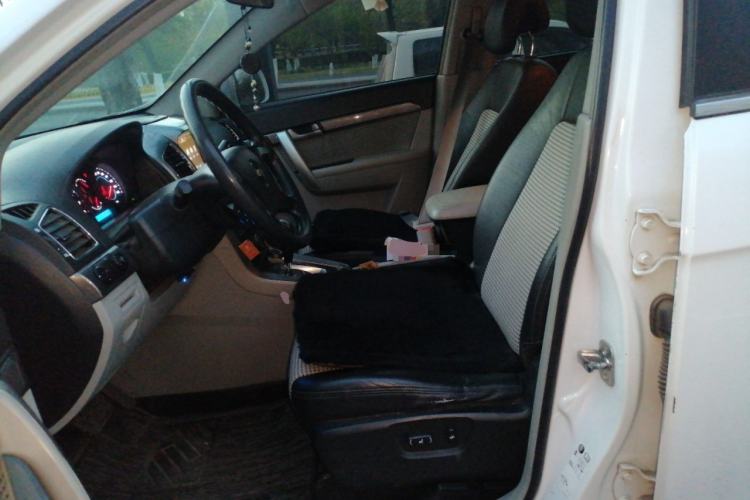 Used Chevrolet Captiva 2012 2.4L Two-Wheel Drive City Edition 5 Seats Left Front Seat