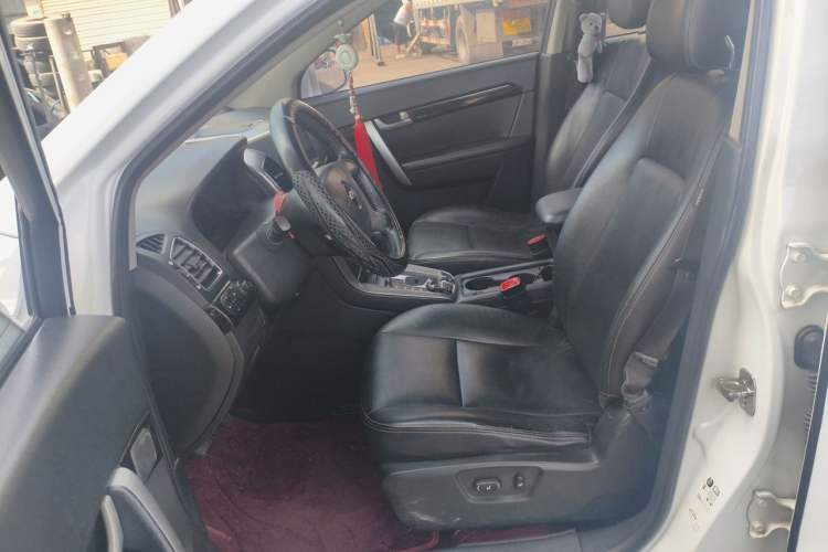 Used Chevrolet Captiva 2012 2.4L 4x4 Flagship Edition 7 Seats Left Front Seat