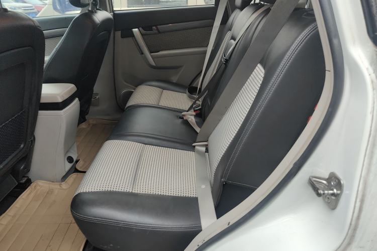 Used Chevrolet Captiva 2012 2.4L Two-Wheel Drive City Edition 5 Seats Left Rear Seat