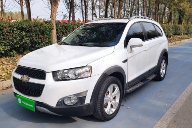 Used Chevrolet Captiva 2012 2.4L 4x4 Flagship Edition 7 Seats