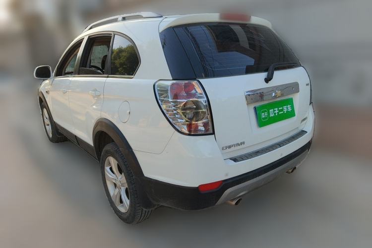 Used Chevrolet Captiva 2012 2.4L 4x4 Flagship Edition 7 Seats Rear Left 45 Deg
