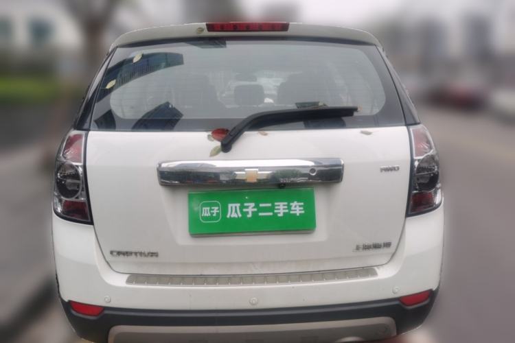 Used Chevrolet Captiva 2012 2.4L 4x4 Flagship Edition 7 Seats Rear