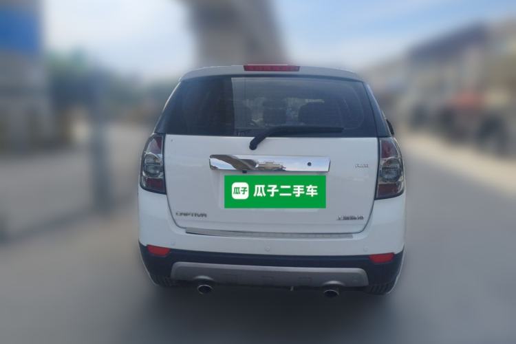 Used Chevrolet Captiva 2012 2.4L 4x4 Flagship Edition 7 Seats Rear