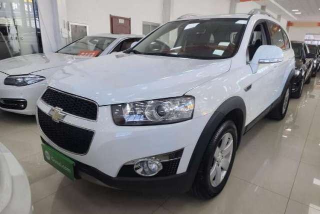 Used Chevrolet Captiva 2012 2.4L 4x4 Luxury Edition 5 Seats