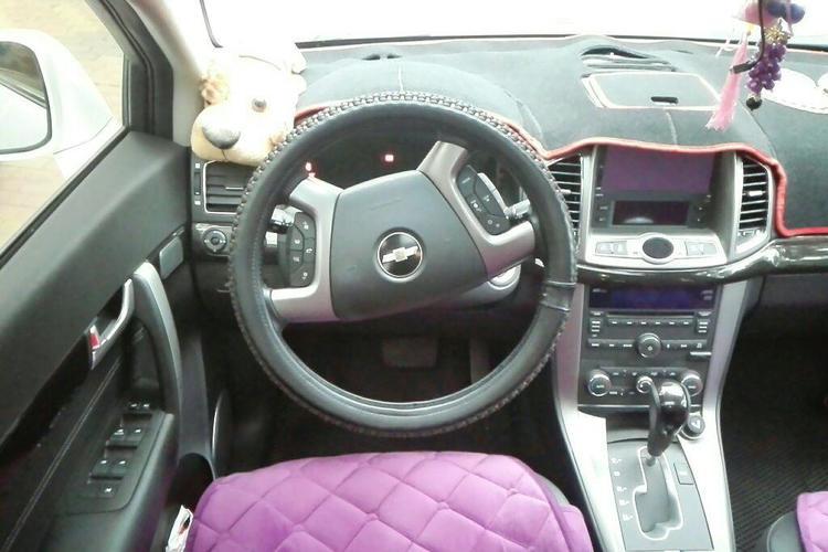 Used Chevrolet Captiva 2012 2.4L 4x4 Flagship Edition 7 Seats Steering Wheel
