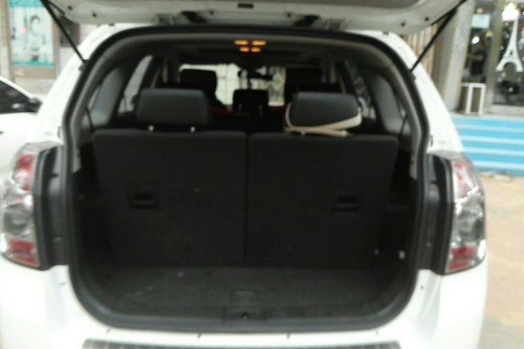 Used Chevrolet Captiva 2012 2.4L 4x4 Flagship Edition 7 Seats Trunk