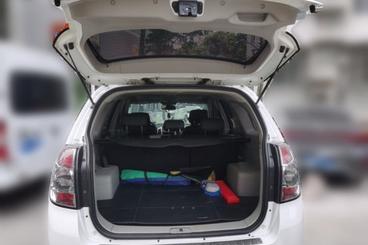 Used Chevrolet Captiva 2012 2.4L Two-Wheel Drive City Edition 5 Seats Trunk