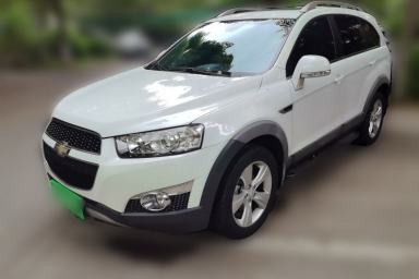 Used Chevrolet Captiva 2012 2.4L 4x4 Flagship Edition 7 Seats