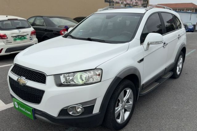 Used Chevrolet Captiva 2012 2.4L 4x4 Flagship Edition 7 Seats