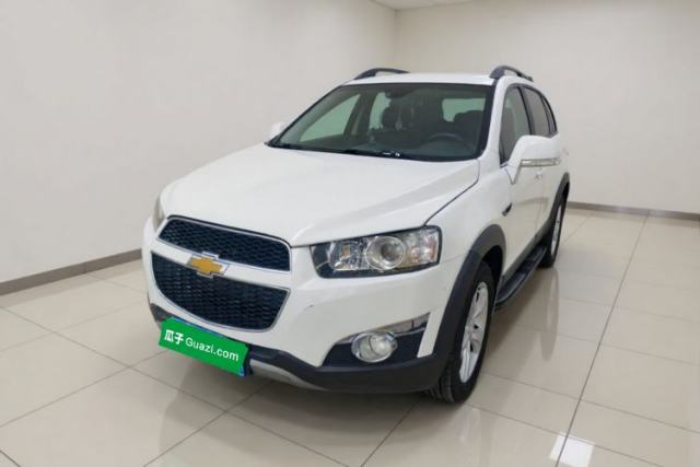 Ojetý Chevrolet Captiva 2012 2.4L 4x4 Flagship Edition 7 Seats