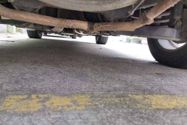 Used Chevrolet Captiva 2013 2.4L Two-Wheel Drive City Edition 7-Seater Chassis Rear
