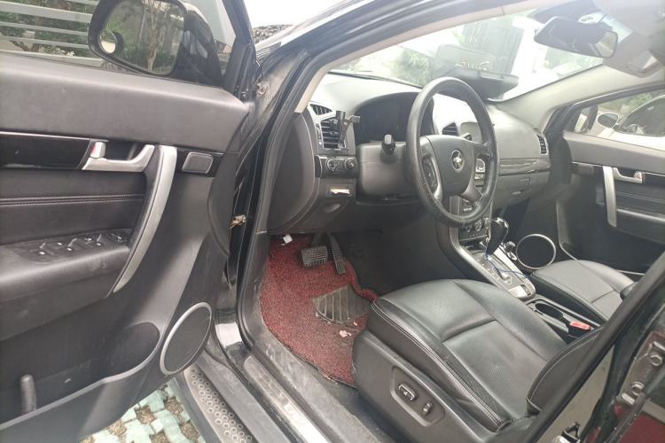 Used Chevrolet Captiva 2013 2.4L Two-Wheel Drive City Edition 7-Seater Driver Seat