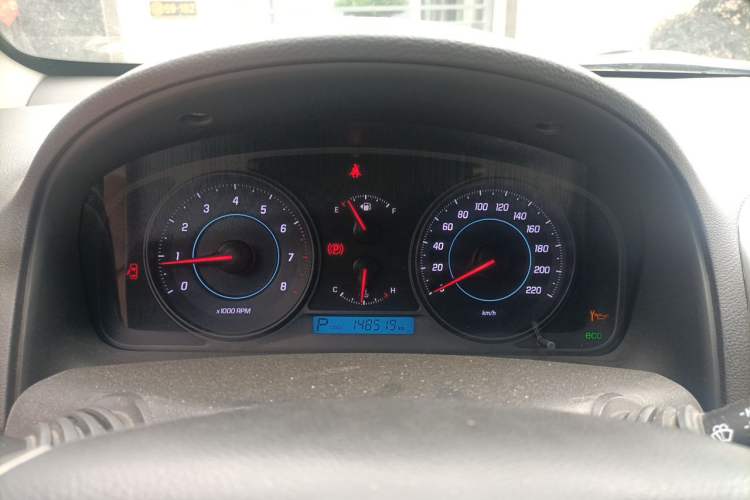 Used Chevrolet Captiva 2013 2.4L Two-Wheel Drive City Edition 7-Seater Instrument Cluster