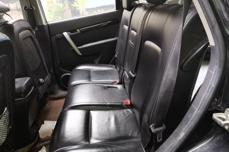 Used Chevrolet Captiva 2013 2.4L Two-Wheel Drive City Edition 7-Seater Left Rear Seat