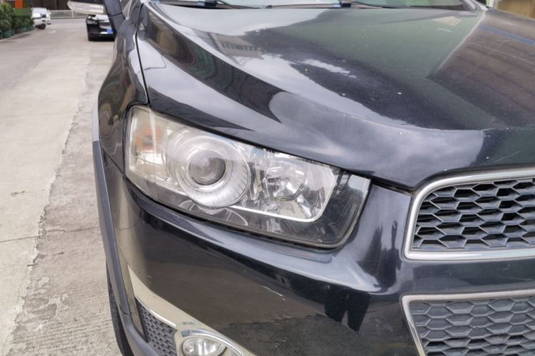 Used Chevrolet Captiva 2013 2.4L Two-Wheel Drive City Edition 7-Seater Right Front Headlight