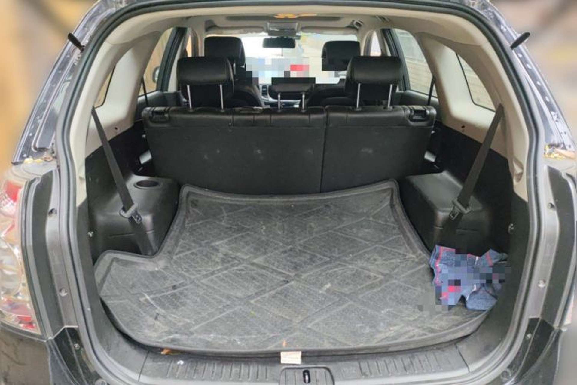 Used Chevrolet Captiva 2013 2.4L Two-Wheel Drive City Edition 7-Seater Trunk