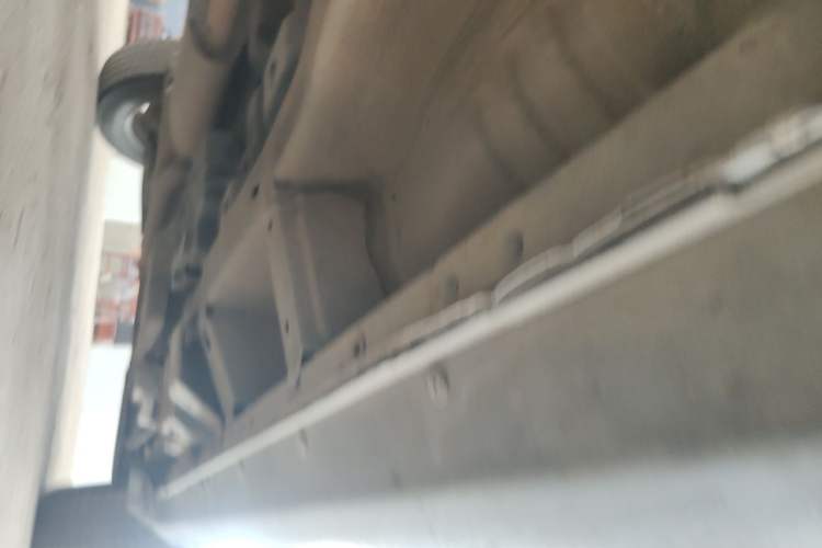 Used Chevrolet Captiva 2013 2.4L Two-Wheel Drive City Edition 7-Seater Chassis Front Left