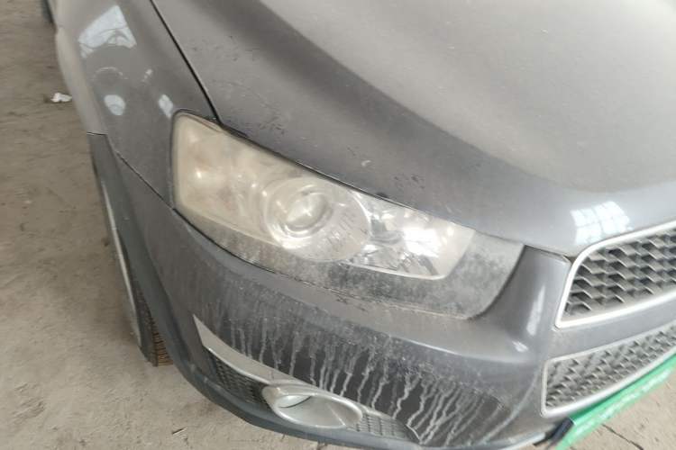Used Chevrolet Captiva 2013 2.4L Two-Wheel Drive City Edition 7-Seater Right Front Headlight