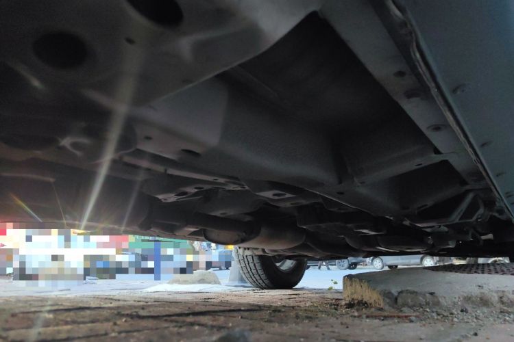 Used Chevrolet Captiva 2013 2.4L Two-Wheel Drive City Edition 7-Seater Chassis Front Right