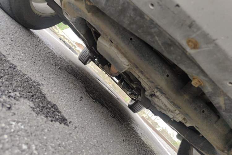 Used Chevrolet Captiva 2013 2.4L Two-Wheel Drive City Edition 7-Seater Chassis Front