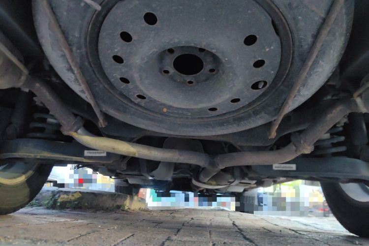 Used Chevrolet Captiva 2013 2.4L Two-Wheel Drive City Edition 7-Seater Chassis Rear