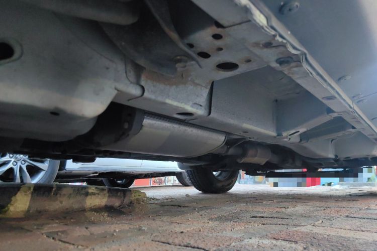 Used Chevrolet Captiva 2013 2.4L Two-Wheel Drive City Edition 7-Seater Chassis Rear Left