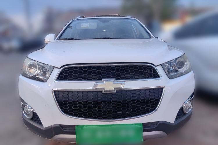 Used Chevrolet Captiva 2013 2.4L Two-Wheel Drive City Edition 7-Seater Front