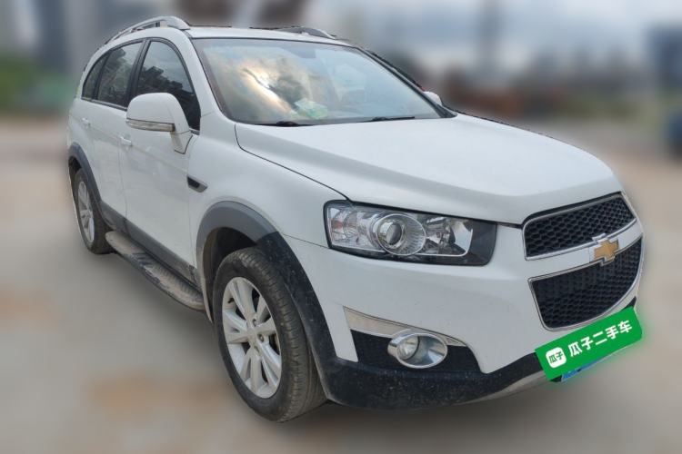 Used Chevrolet Captiva 2013 2.4L Two-Wheel Drive City Edition 7-Seater Front Right 45 Deg