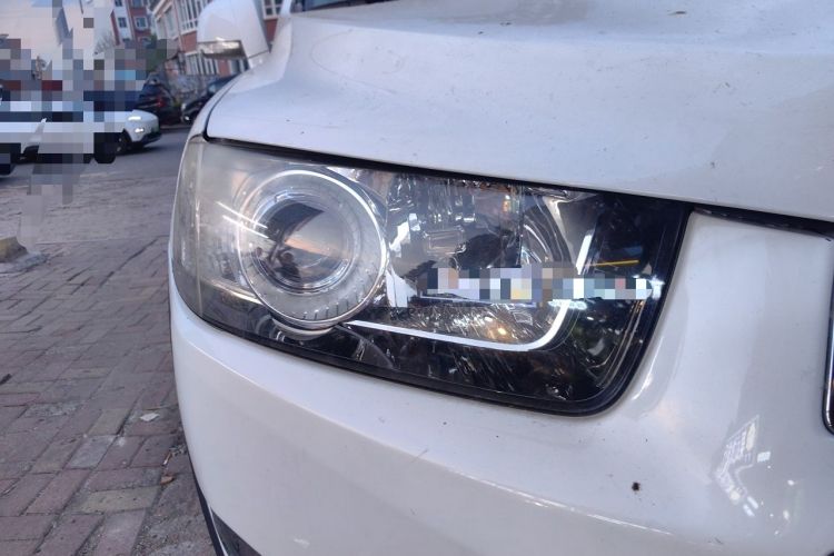 Used Chevrolet Captiva 2013 2.4L Two-Wheel Drive City Edition 7-Seater Right Front Headlight