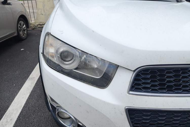 Used Chevrolet Captiva 2013 2.4L Two-Wheel Drive City Edition 7-Seater Right Front Headlight