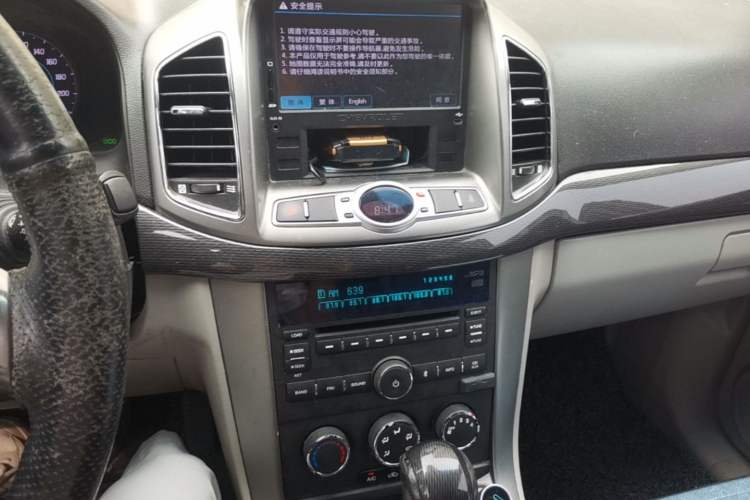 Used Chevrolet Captiva 2014 2.4L Two-Wheel Drive City Edition 5 Seats Audio And AC Panel