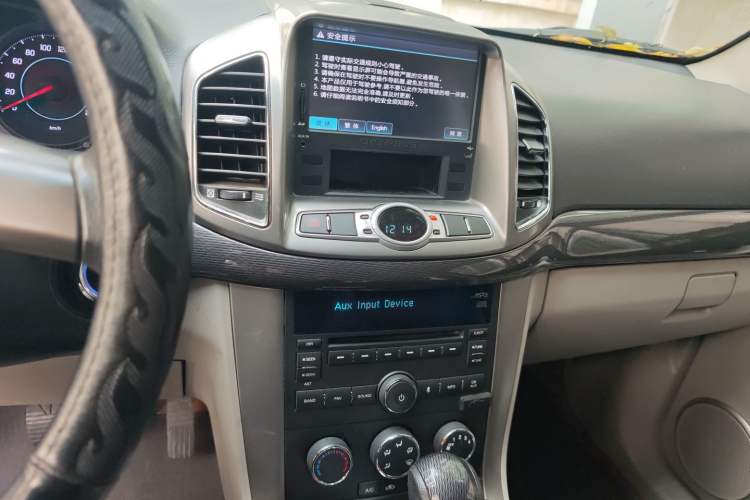 Used Chevrolet Captiva 2014 2.4L Two-Wheel Drive City Edition 5 Seats Audio And AC Panel