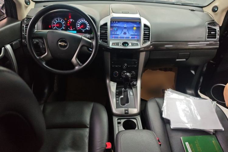 Used Chevrolet Captiva 2014 2.4L Two-Wheel Drive Urban Version 7 Seats Center Console