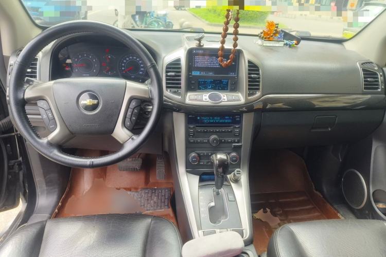 Used Chevrolet Captiva 2014 2.4L 4x4 Flagship Edition 7 Seats Center Console