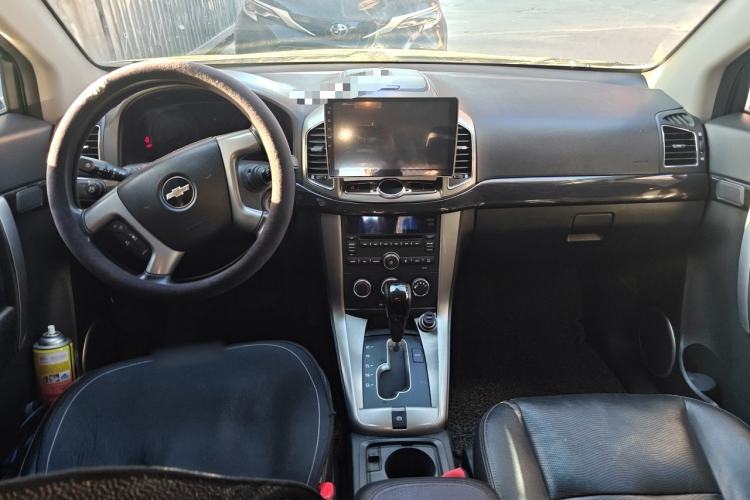 Used Chevrolet Captiva 2014 2.4L Two-Wheel Drive Urban Version 7 Seats Center Console