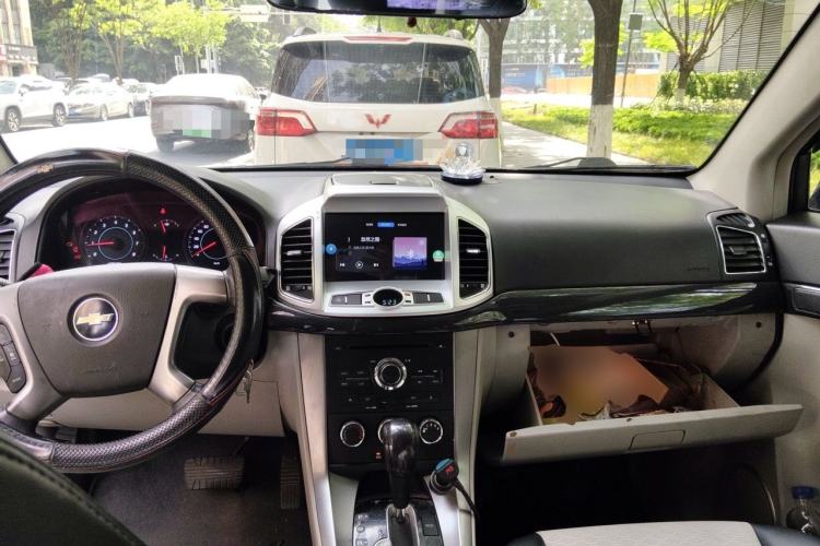 Used Chevrolet Captiva 2014 2.4L Two-Wheel Drive City Edition 5 Seats Center Console
