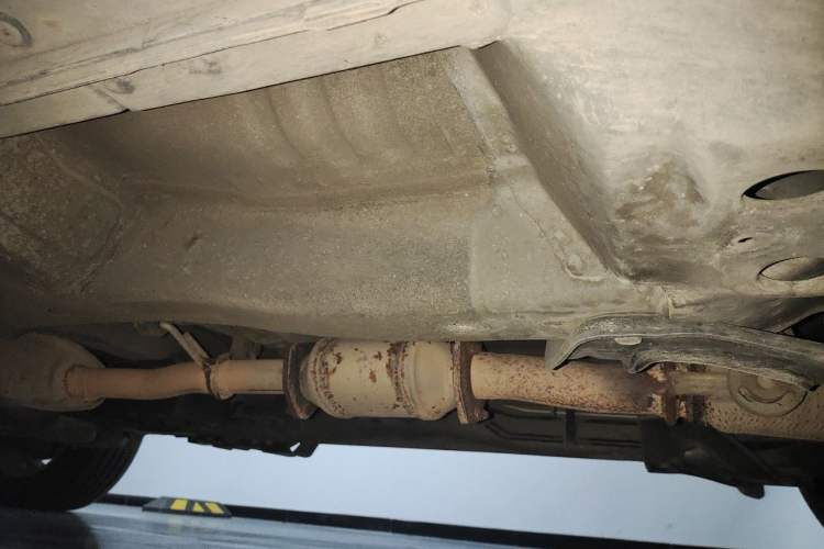 Used Chevrolet Captiva 2014 2.4L Two-Wheel Drive Urban Version 7 Seats Chassis Front Right