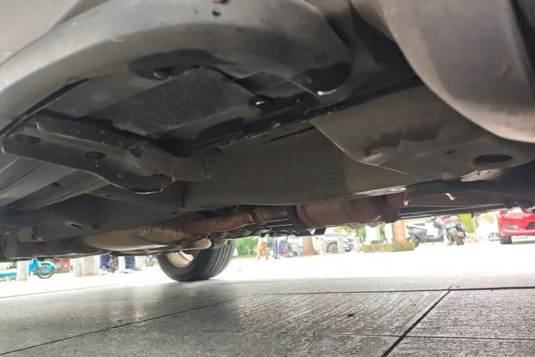 Used Chevrolet Captiva 2014 2.4L 4x4 Flagship Edition 7 Seats Chassis Front Right