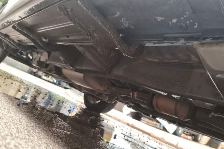 Used Chevrolet Captiva 2014 2.4L 4x4 Flagship Edition 7 Seats Chassis Front Right