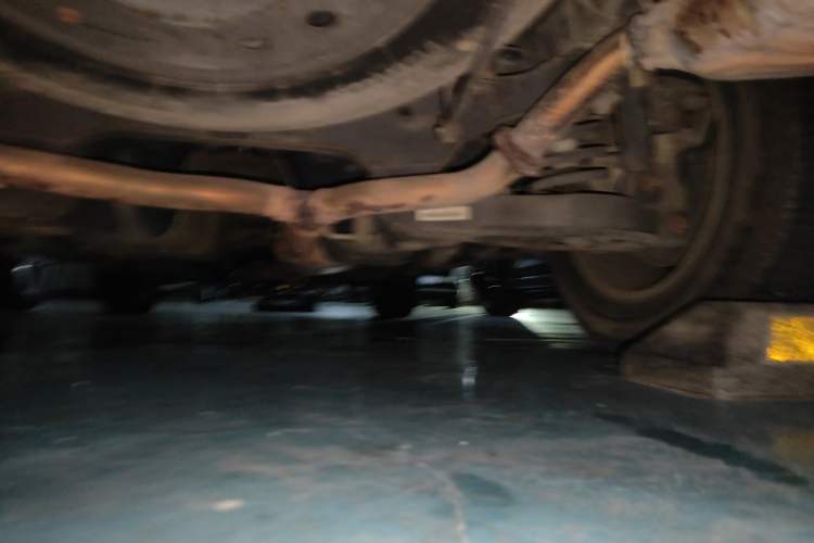 Used Chevrolet Captiva 2014 2.4L Two-Wheel Drive Urban Version 7 Seats Chassis Rear
