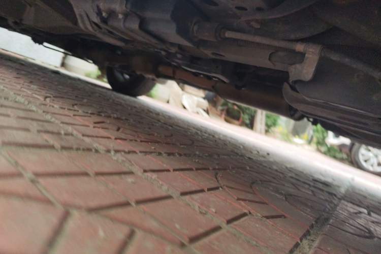 Used Chevrolet Captiva 2014 2.4L Two-Wheel Drive Urban Version 7 Seats Chassis Rear Left